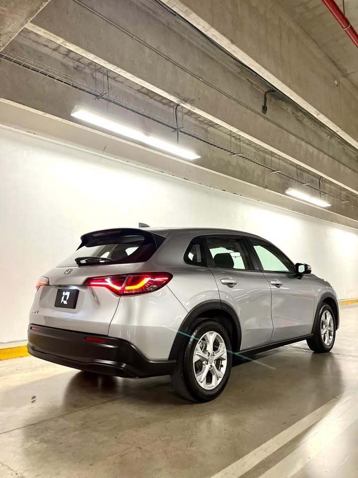 Honda HRV Uniq 2023
