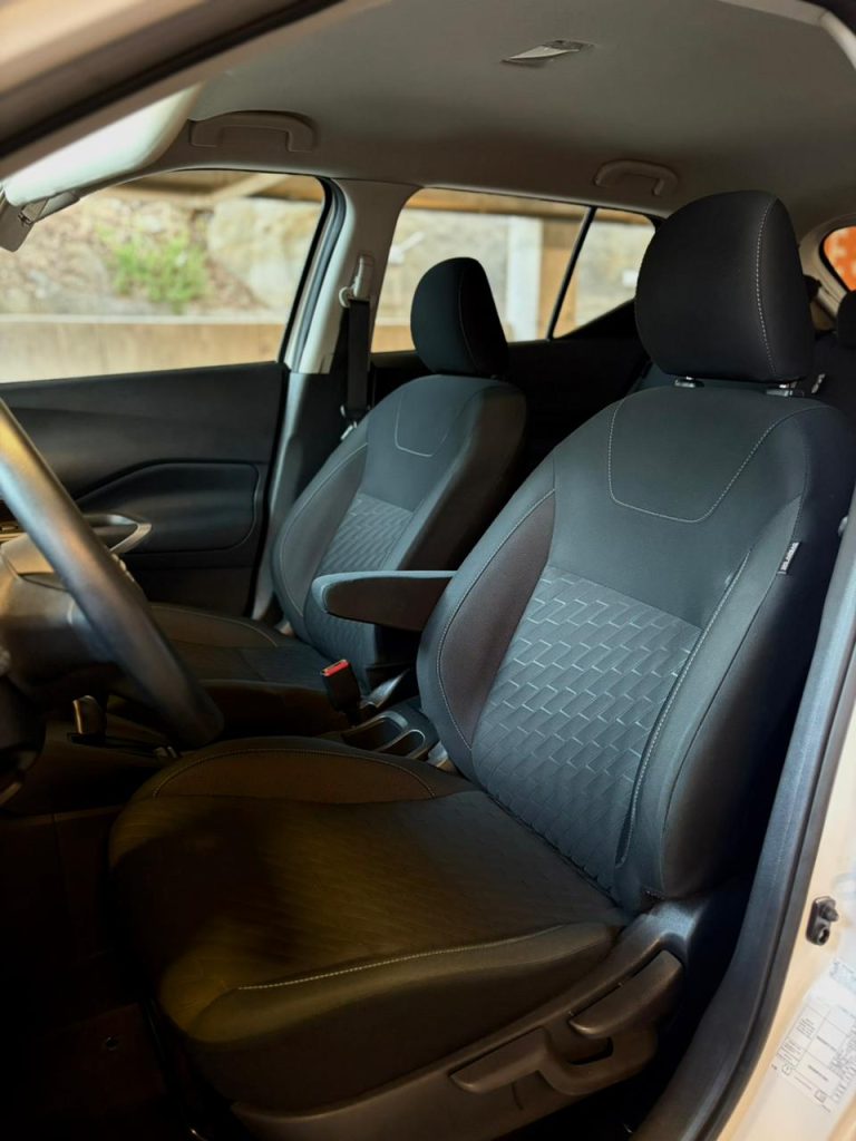 NISSAN Kicks Advance 2024