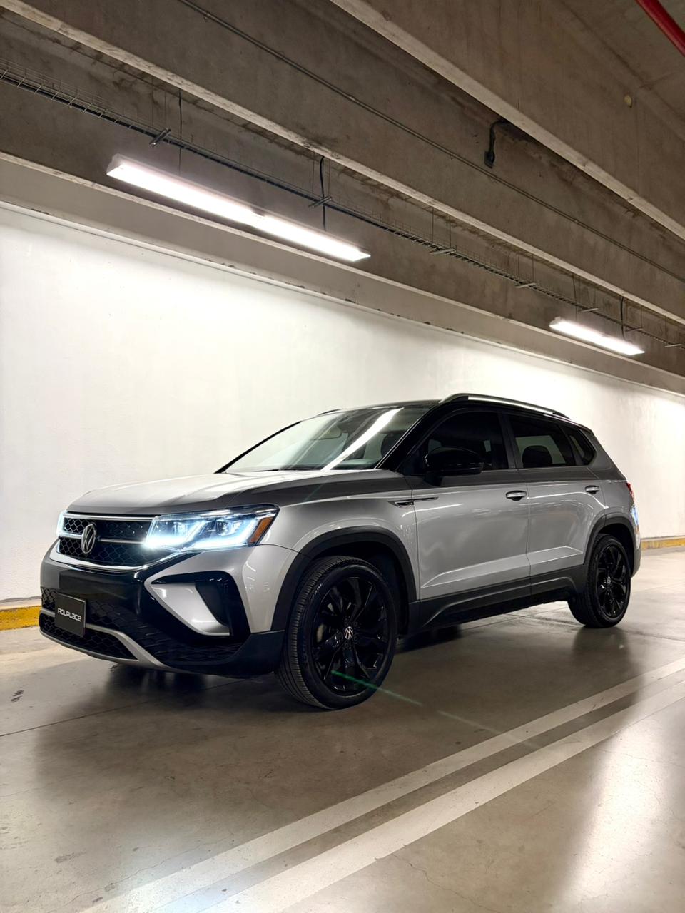 Volkswagen Taos Highline 2023