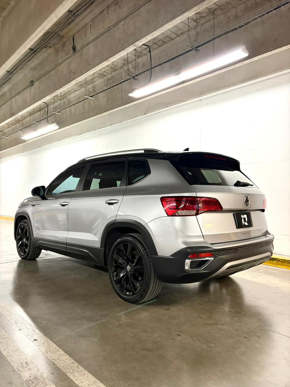 Volkswagen Taos Highline 2023