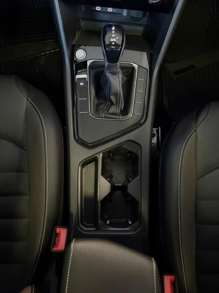 Volkswagen Taos Highline 2023