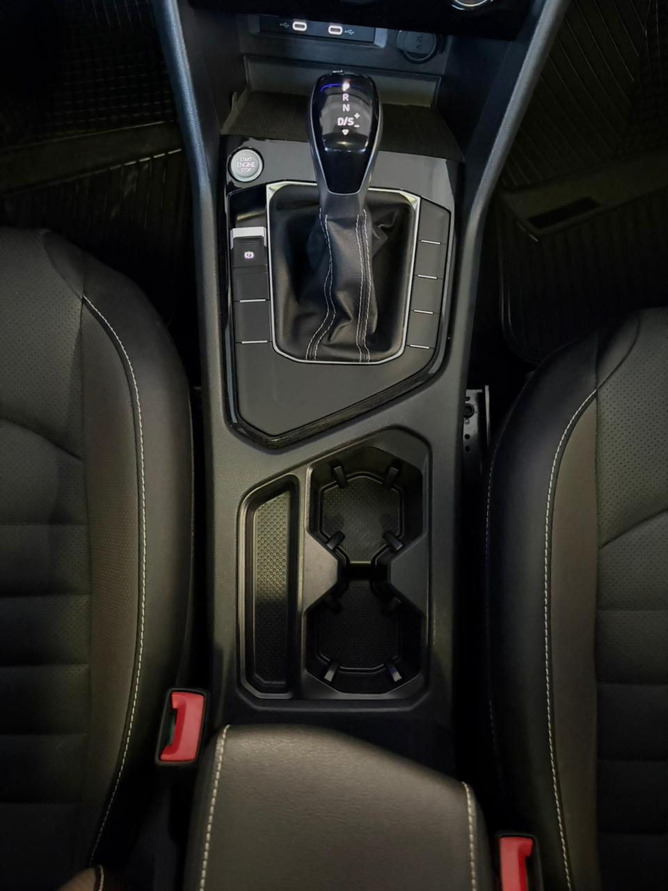 Volkswagen Taos Highline 2023