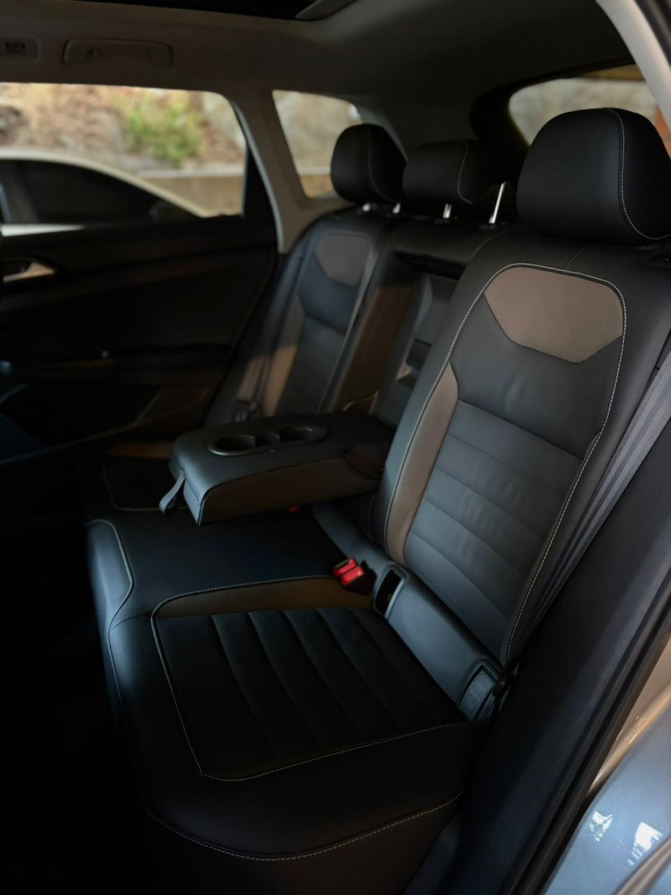 Volkswagen Taos Highline 2023