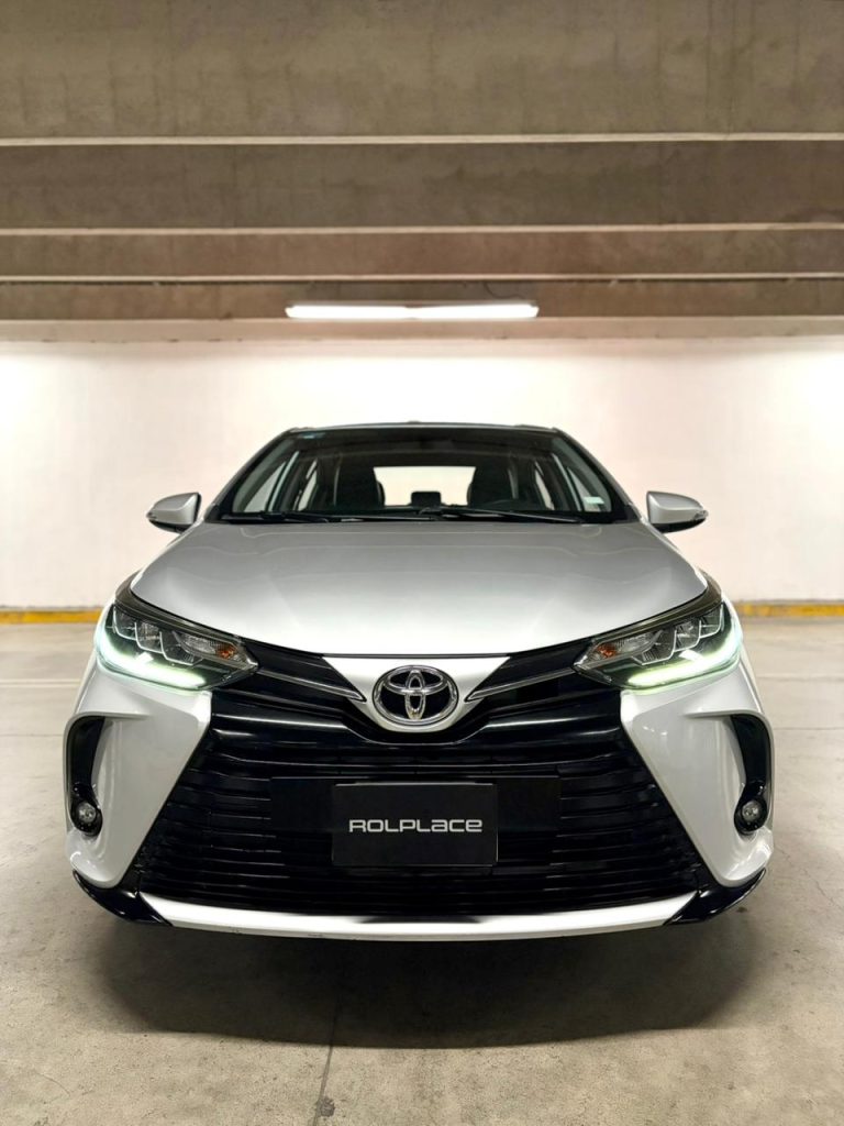Toyota Yaris S Sedan 2022