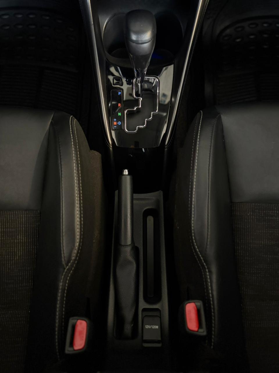 Toyota Yaris S Sedan 2022