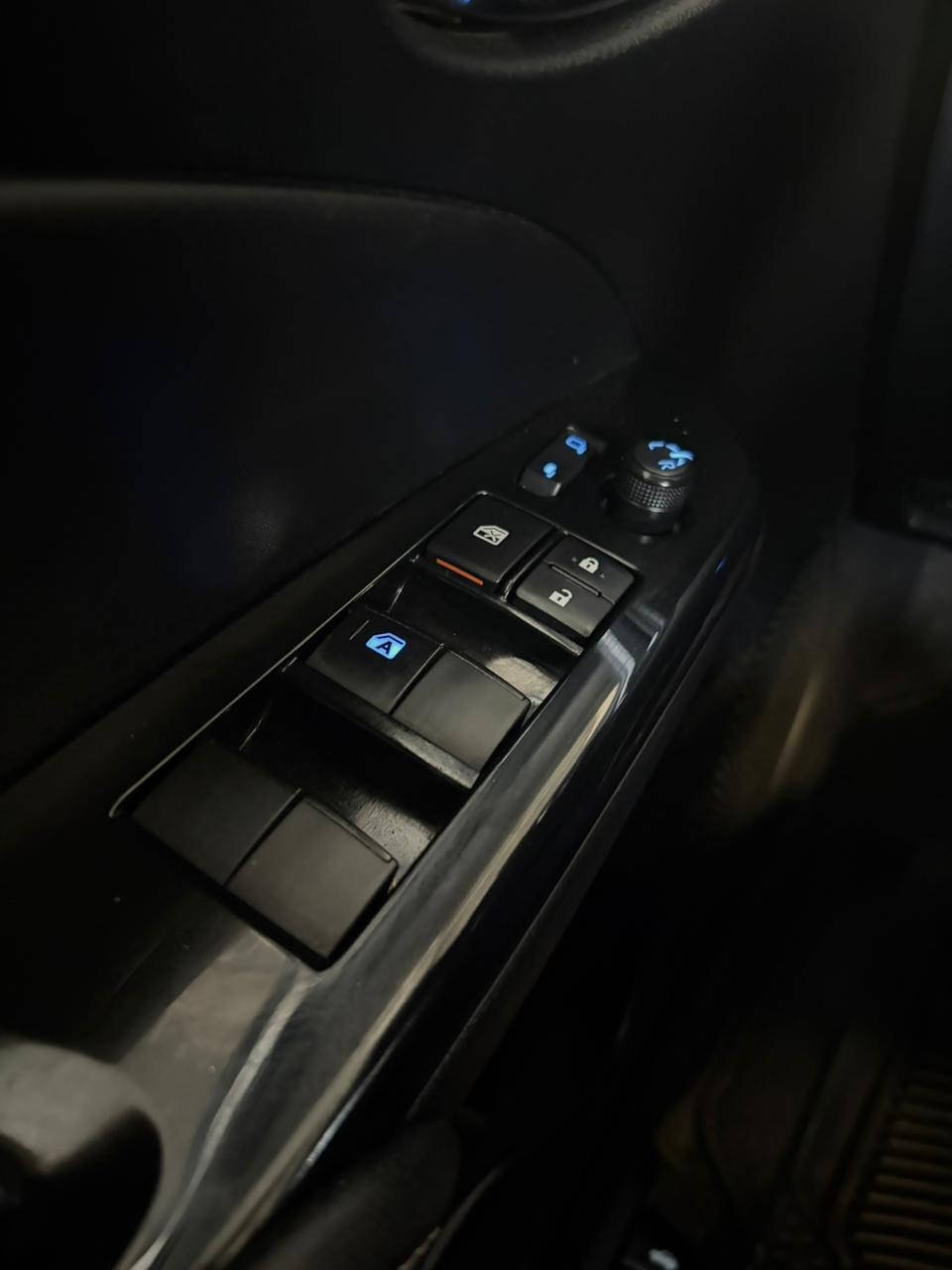 Toyota Yaris S Sedan 2022