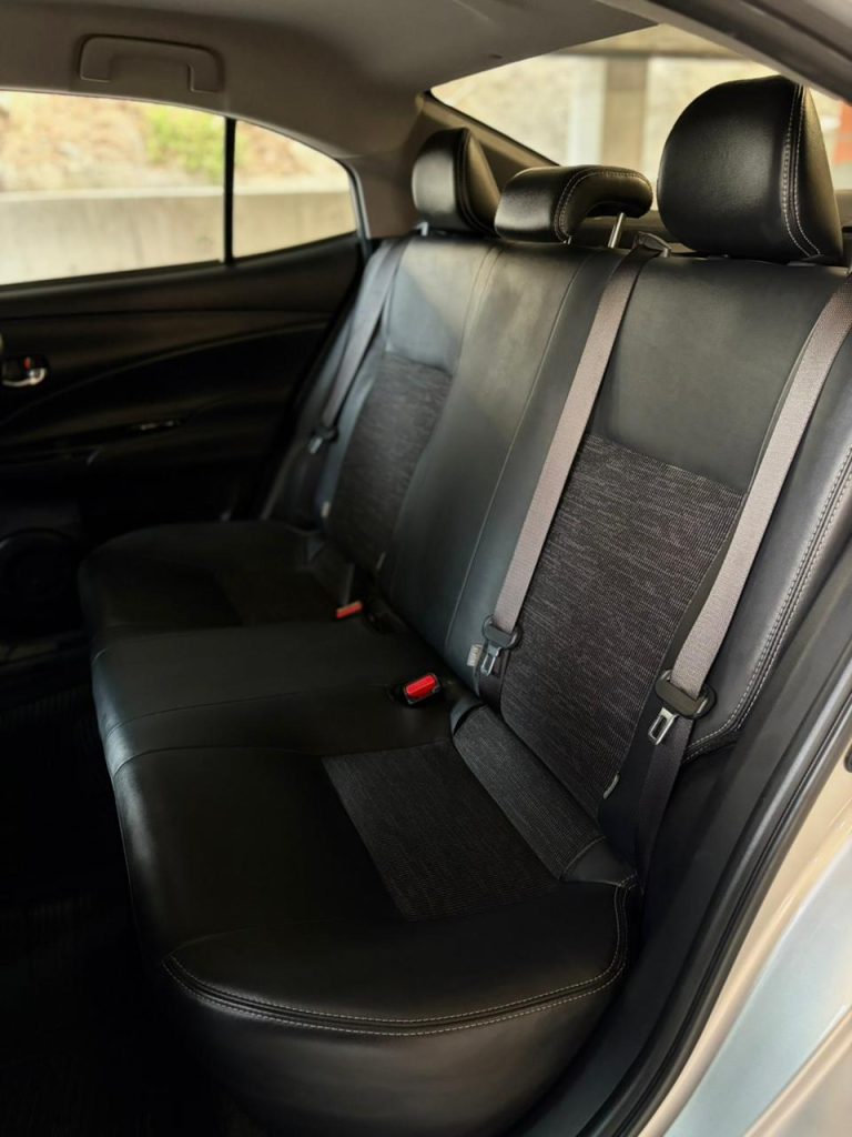 Toyota Yaris S Sedan 2022